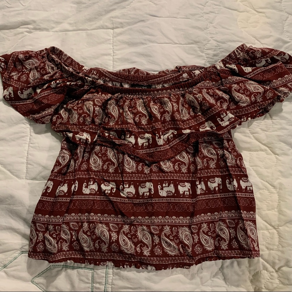 Off-the-shoulder Crop Top